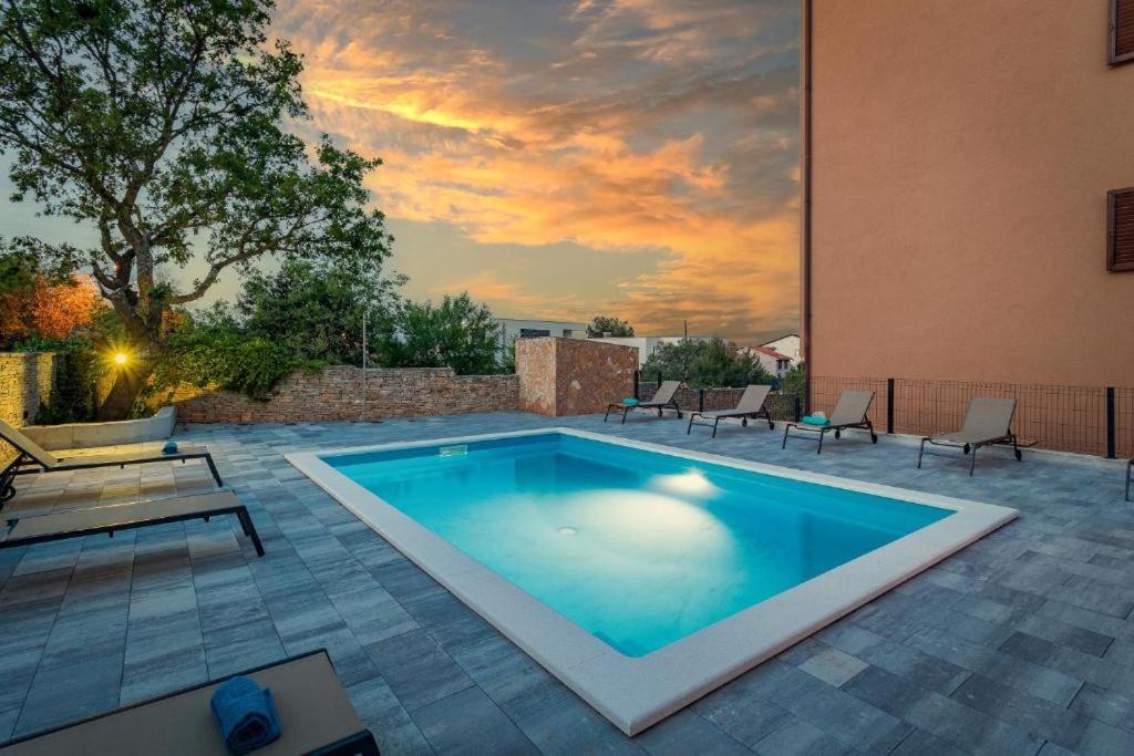 Cesare Apartment, With Swimming Pool And Sea View Ližnjan Εξωτερικό φωτογραφία