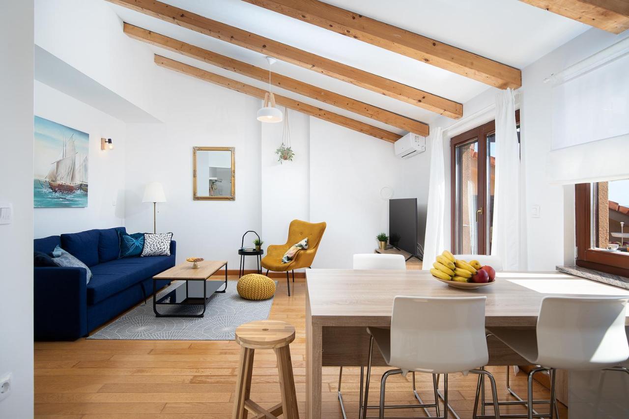 Cesare Apartment, With Swimming Pool And Sea View Ližnjan Εξωτερικό φωτογραφία